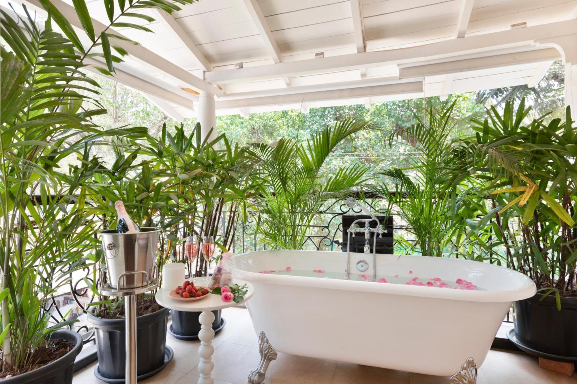 Mademoiselle Boutique Resort And Cafe Вагатор Екстер'єр фото